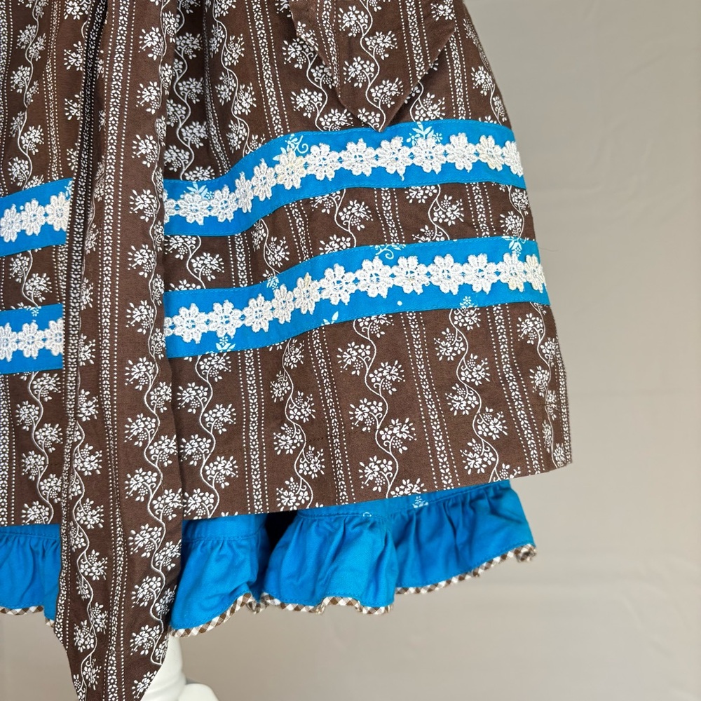 Authentic German Dirndl Dress – Country Line Size ~12 (US) | Oktoberfest - Picture 5 of 9